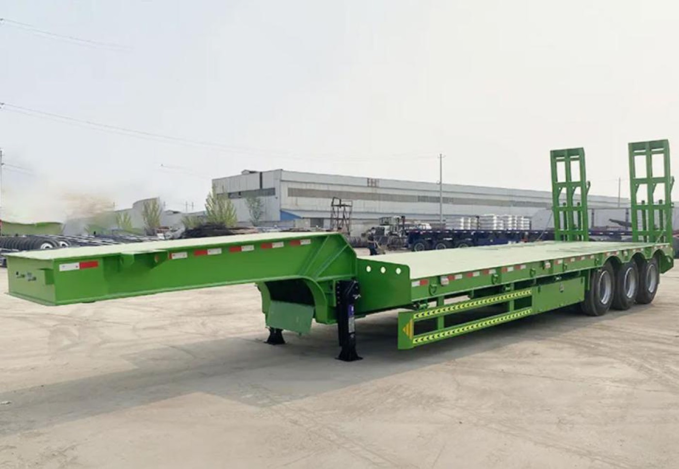 3-Axle Lowbed Trailer